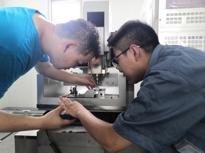 技術(shù)交流促提升，實(shí)踐育人譜新篇——中國(guó)農(nóng)業(yè)大學(xué)工學(xué)院“機(jī)械制造工程學(xué)”國(guó)家級(jí)精品課程生產(chǎn)實(shí)習(xí)圓滿(mǎn)結(jié)束